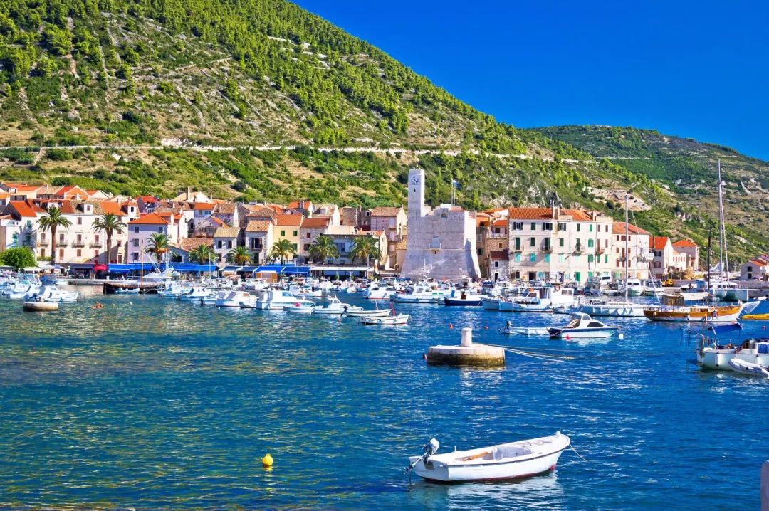 全球最美的海岛你想和谁一起去,带你去看世界最美海岛