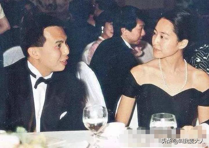 李泽楷的浪荡情史，10个女友一个比一个年轻，小26岁郭嘉文又被甩