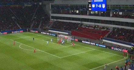 欧冠第一伪强队诞生！阵容不输皇马巴萨，16场却只进18球