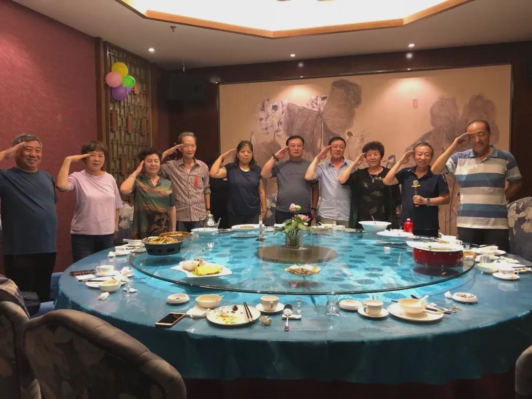 贺兰山二十师医院的三条榆林汉子