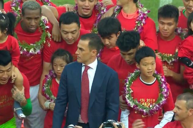 恒大扛过赛季最难一战继续领跑,恒大八连冠精彩瞬间