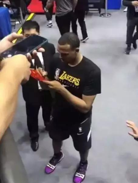 一句话损失2个亿完整版,一句话损失两亿完整版