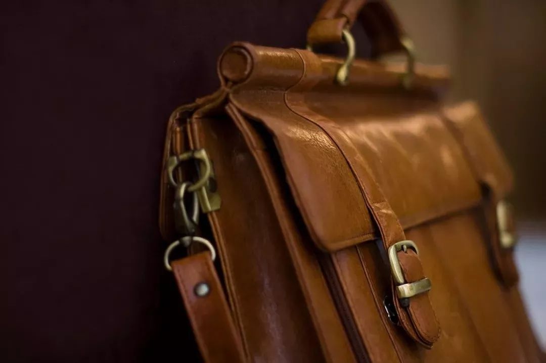 男士真皮名片包,公文包男士带名片