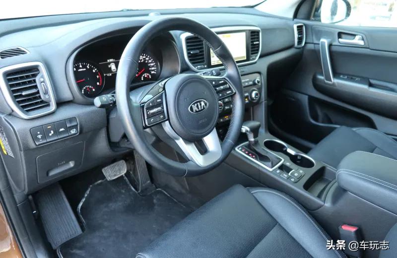 新一代起亚狮跑官图,新款起亚狮跑suv2022款