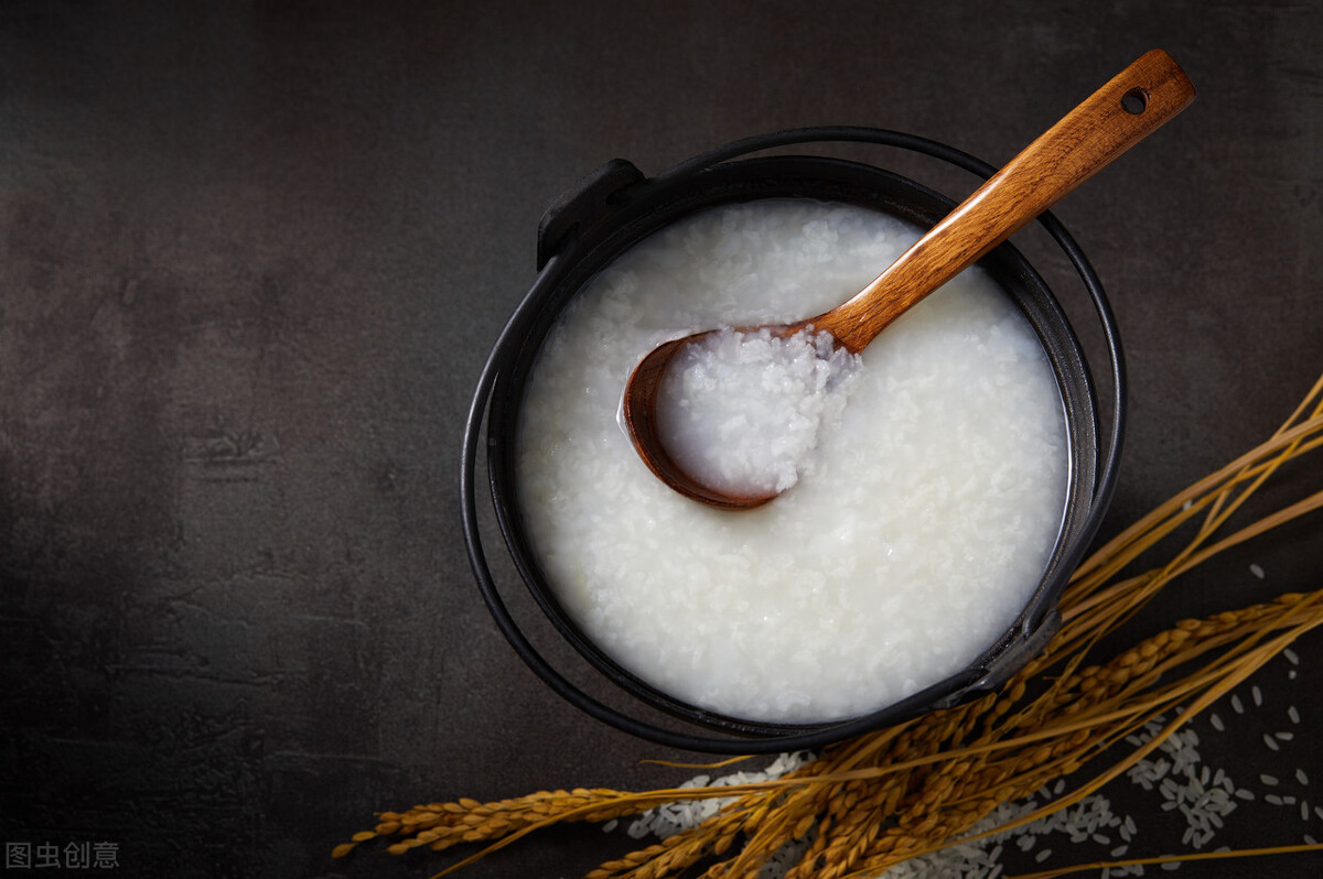 久泻后吃什么食物恢复快,水泻后的饮食护理