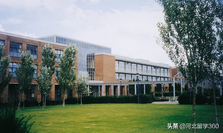 鐖卞皵鍏伴兘鏌忔灄鍩庡競澶у,鐖卞皵鍏伴兘鏌忔灄澶у浠嬬粛