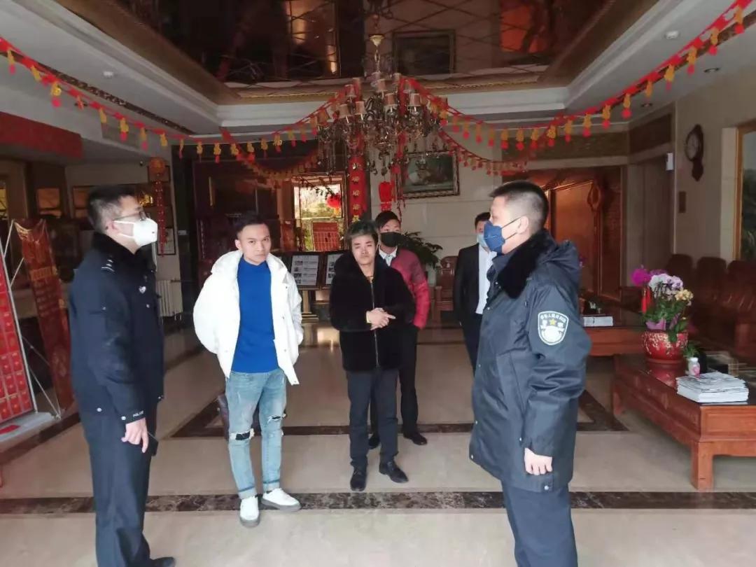 公安战疫微电影免费,边防首映