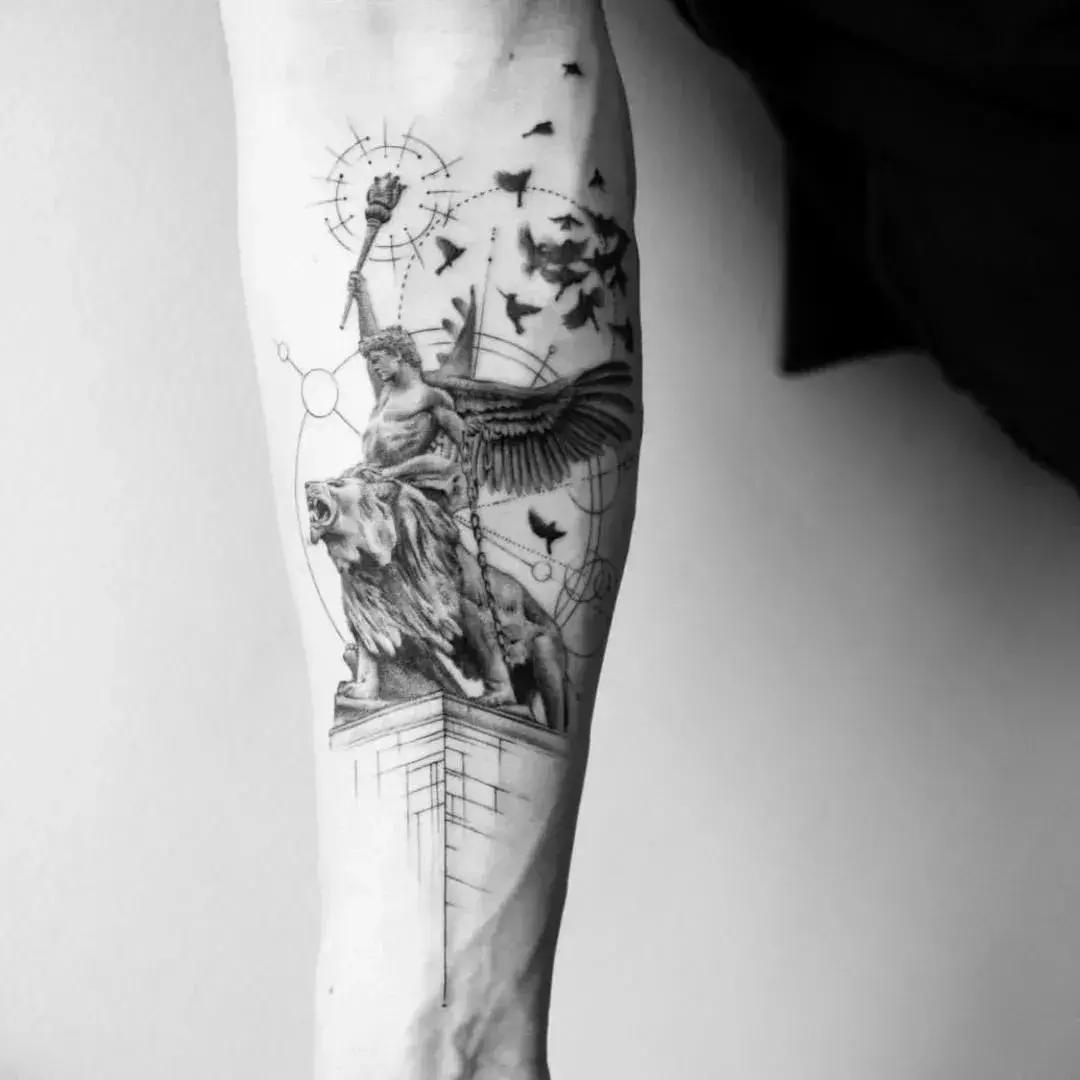 会动的纹身图案,有意境的纹身