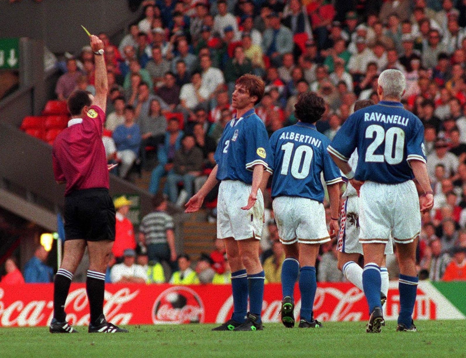 忧郁王子巴乔十佳球足坛传奇回顾,巴乔为什么得不到教练重用