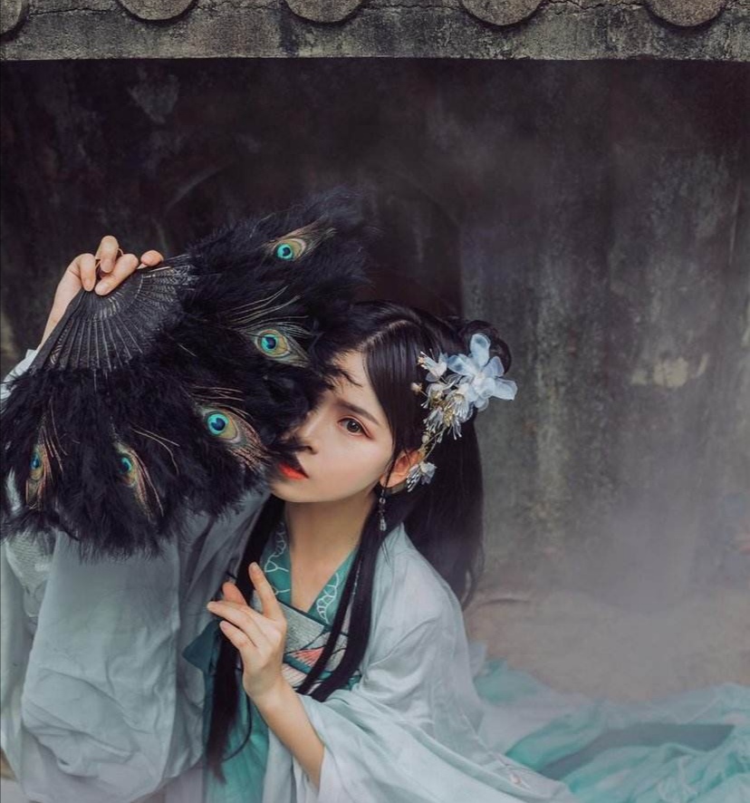 没有最狠，只有更狠——史上最毒的4个女人