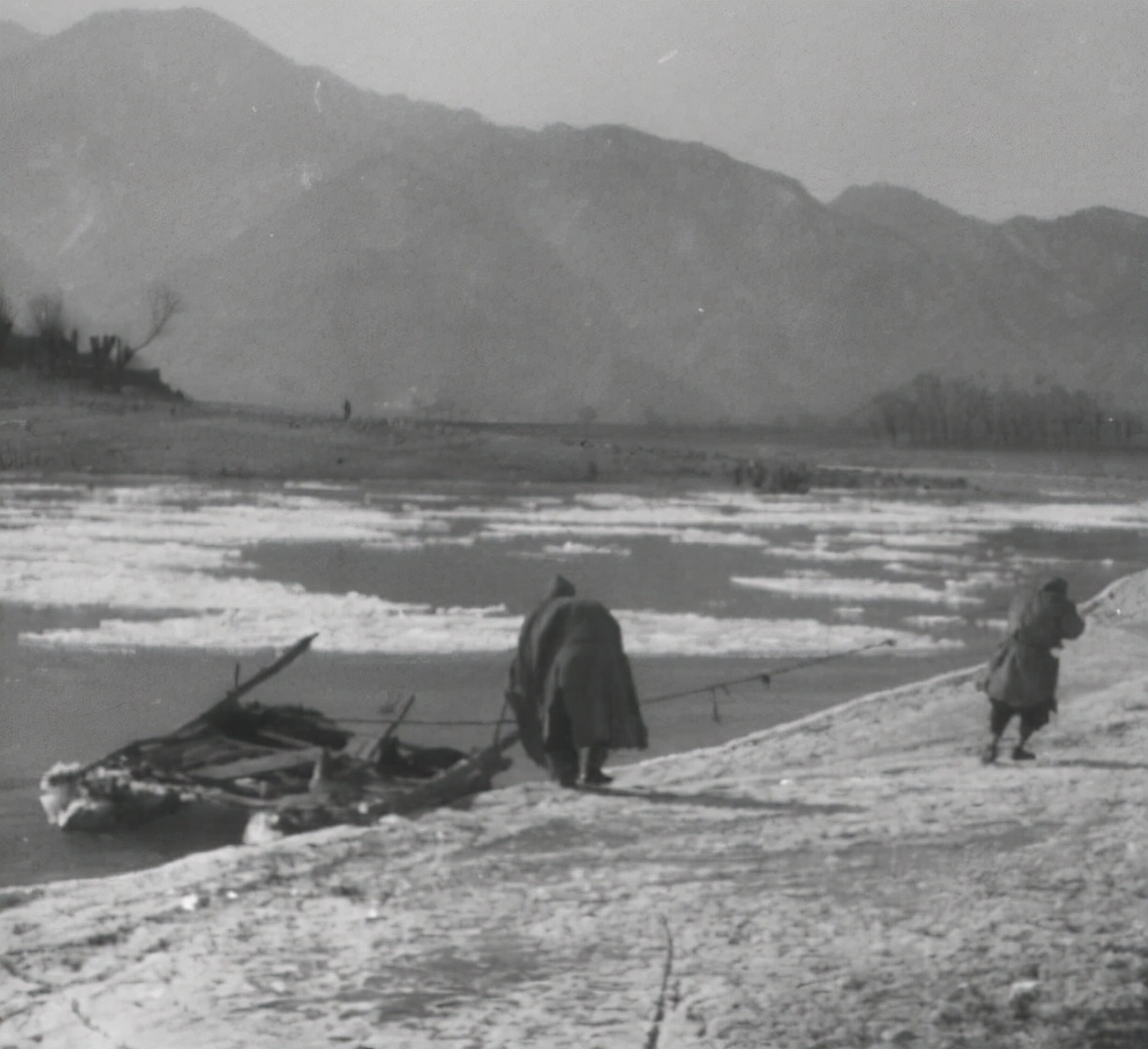 高铁夫人孙克悠:和*国锋华**并肩战斗,与*耀邦胡**2年查清瞿秋白真相