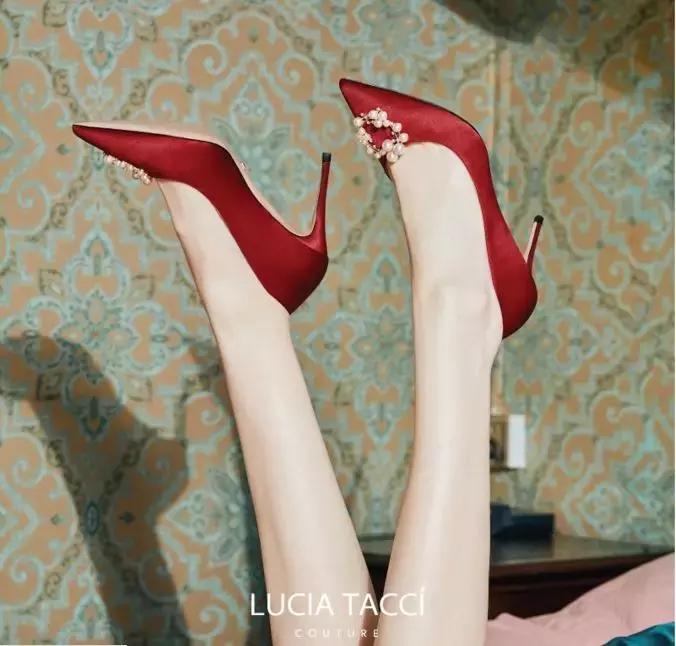 除了撞款的大牌婚鞋，小众+平价的美貌婚鞋走一波