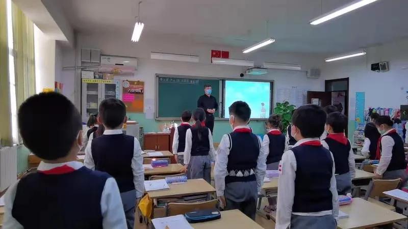 如何让课堂更具有吸引力,活跃课堂思维的教学策略