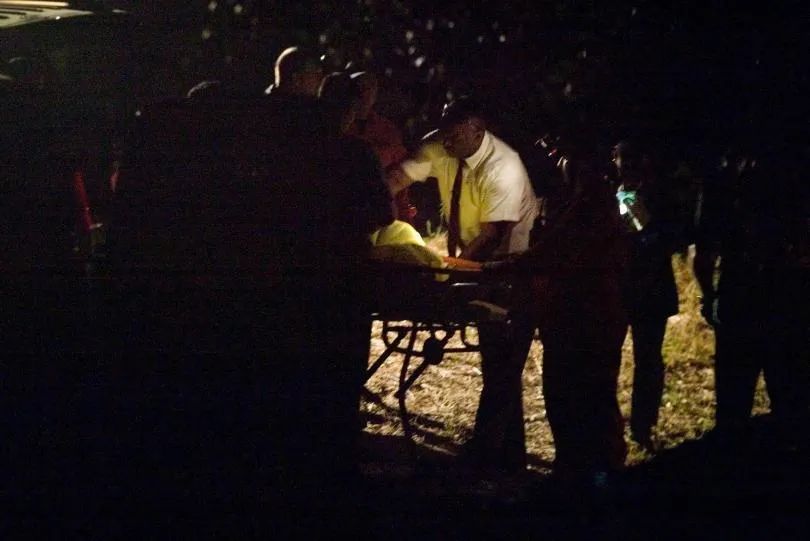 美国凶案：母亲失踪那天，六岁的他看到父亲扛着黑色塑料袋