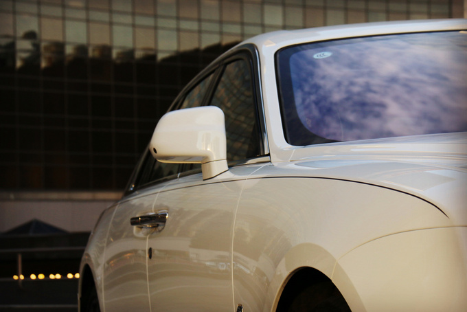 全新一代劳斯莱斯古思特,豪华180评测