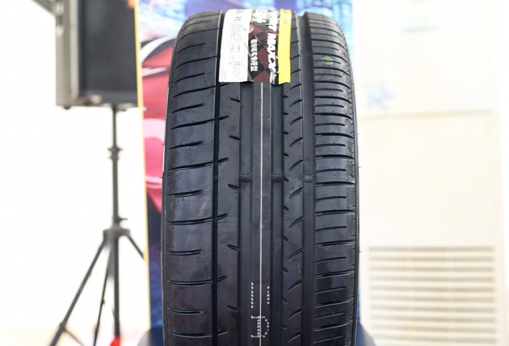 邓禄普sportmaxx轮胎怎么样,邓禄普spmaxx050轮胎如何