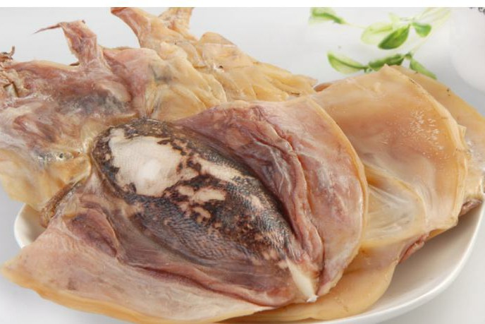 干墨鱼家用炒菜,干墨鱼不用碱泡发的正确方法