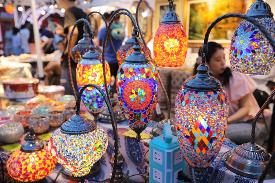 贵阳潮人为何扎推前往这里吃喝玩乐购?速戳