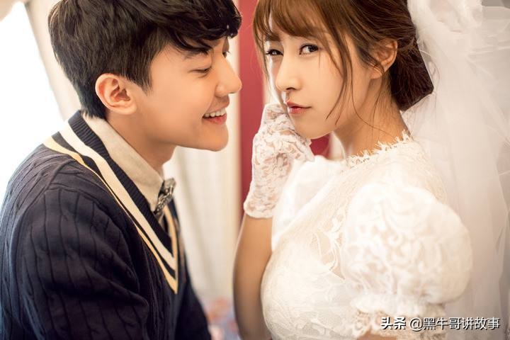 女友欠款应该帮忙还吗,女友欠的钱该要回来吗