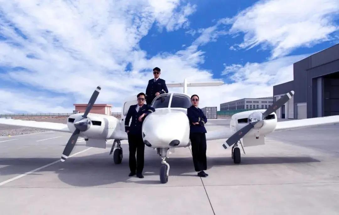 金堂民航职业技术学院,成都金堂民航飞行学校