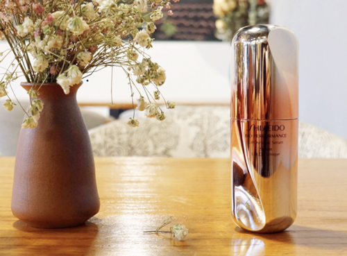 面部精华娇韵诗,提拉紧致精华雅诗兰黛