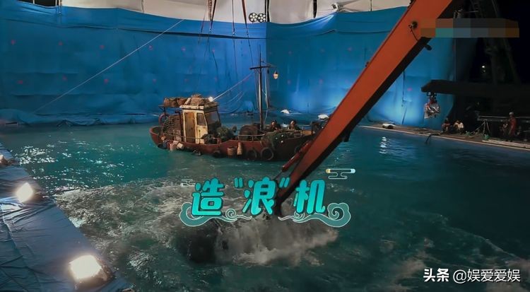 龙岭迷窟：水戏原来是这么拍摄的，造雨造浪，还有潘老师真香现场