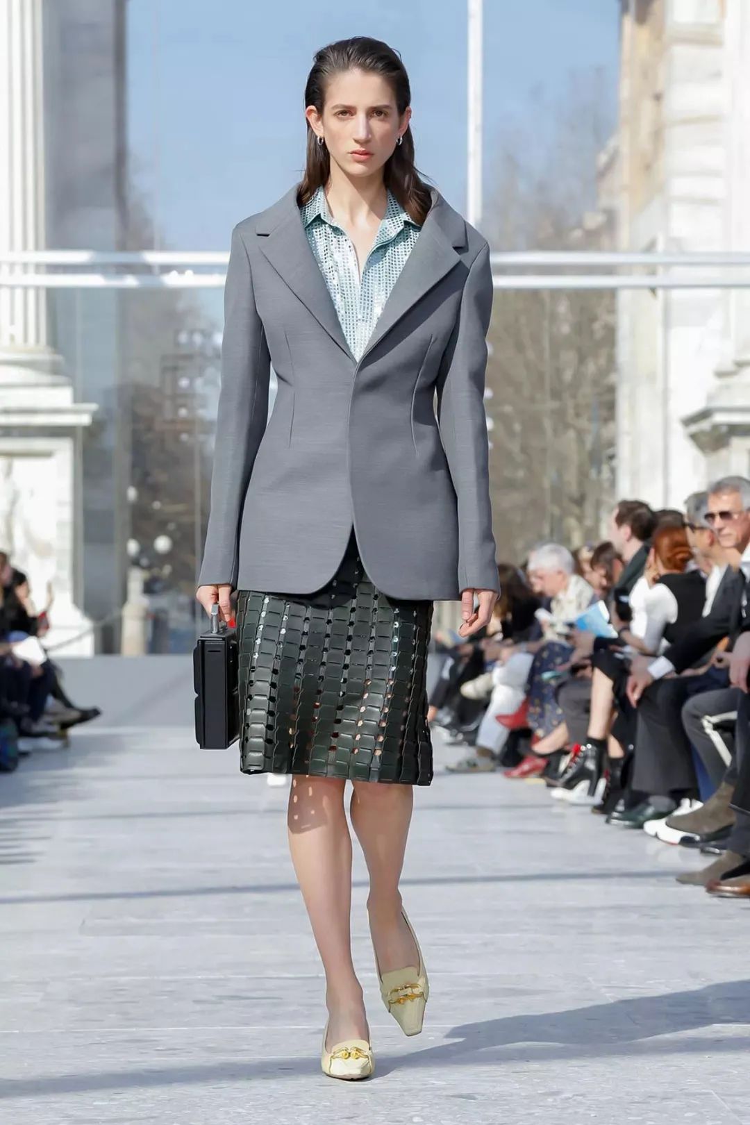 最经典的方头鞋,最好看方头圆头鞋