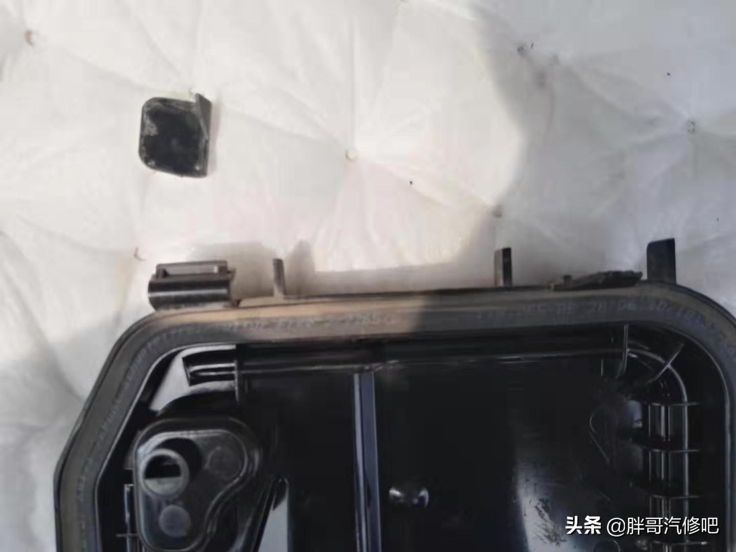 奥迪碳罐电磁阀坏怠速高,奥迪发动机烧机油更换活塞环