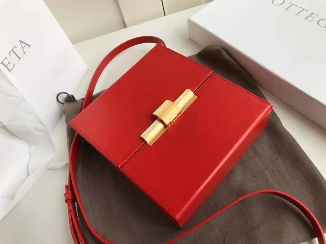 爆款制造机BV，到底出了哪些神仙包？