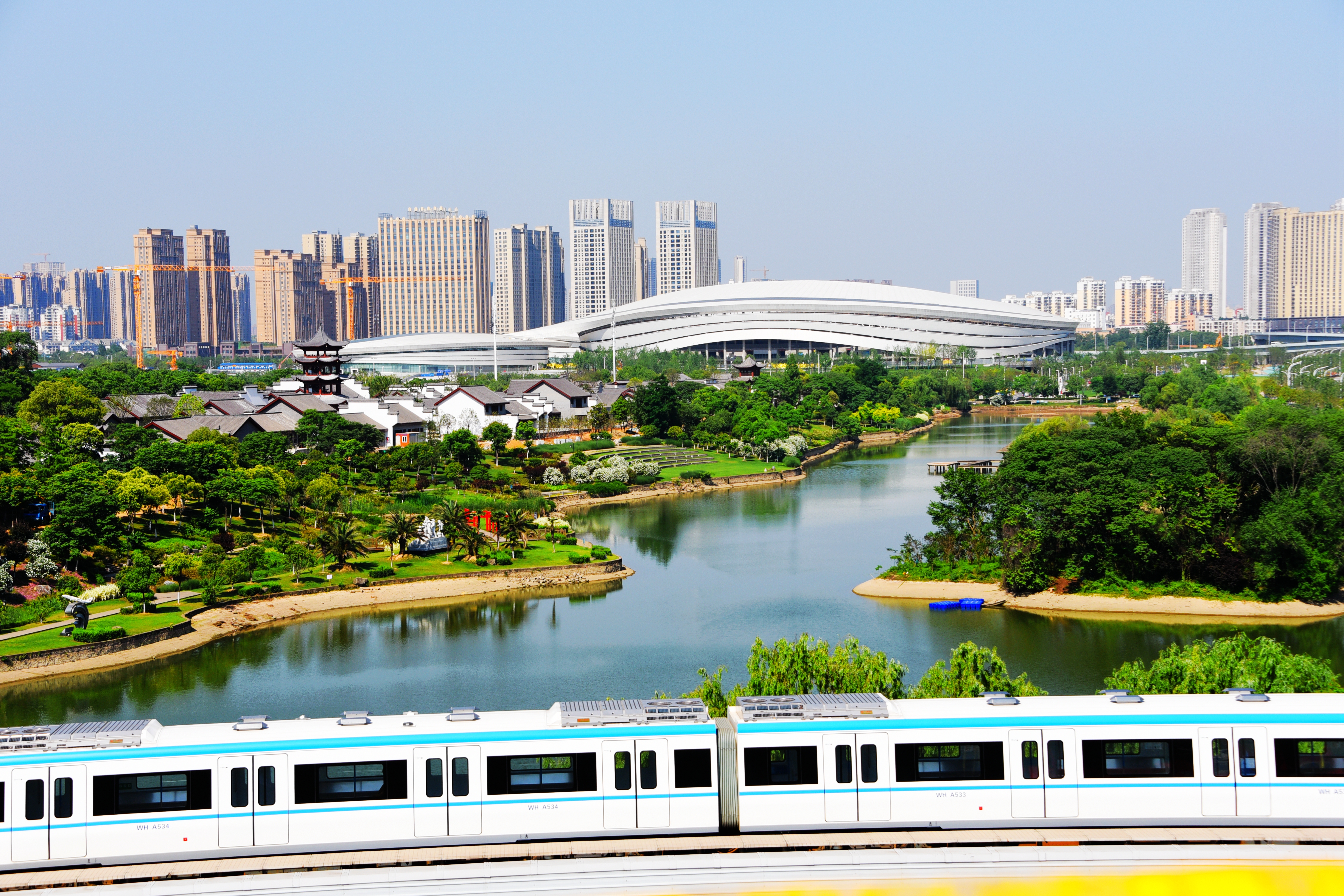 沉睡的历史与惊艳的现实——走读东西湖