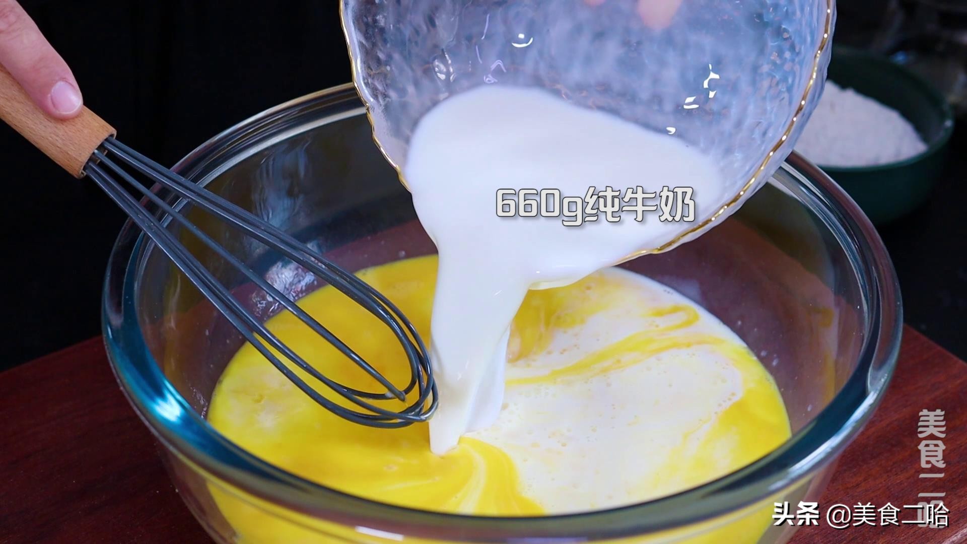 千层蛋糕皮怎么煎才薄窍门,千层蛋糕饼皮制作方法没有模具