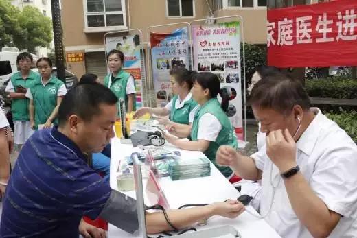 支部“搭台”，黄州区长江花园小区真热闹，跟随我们来看看