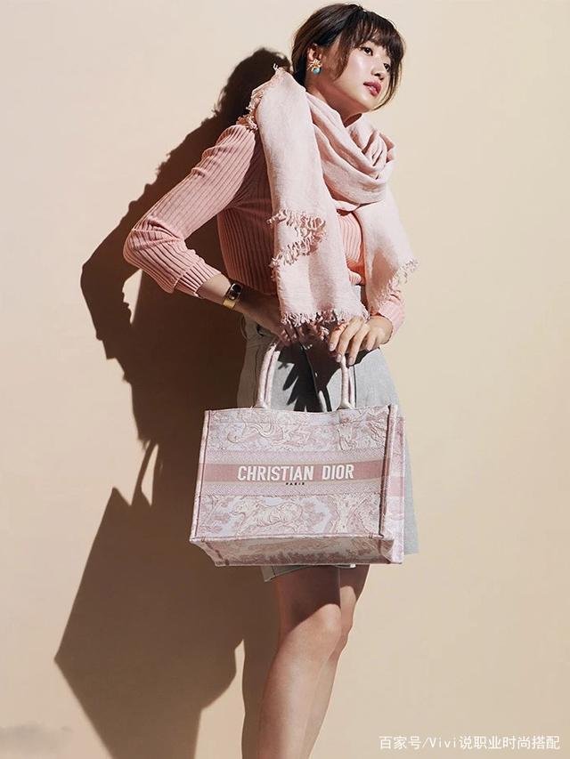 迪奥托特爆款,迪奥托特包金色字母