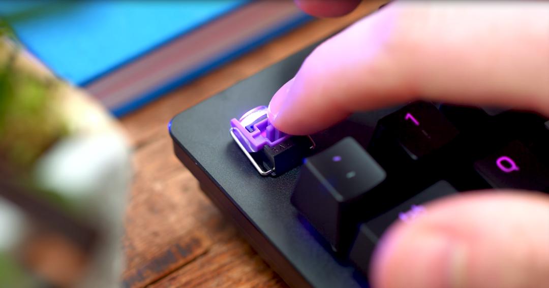 雷蛇键盘轴怎么选择,雷蛇机械键盘换轴