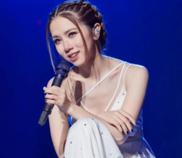 原唱都翻唱不了的歌,原唱不收费翻唱收费的歌曲