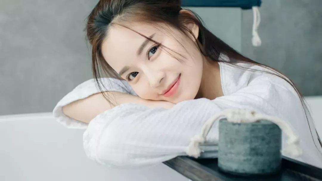 抖音视频提升完播率最正确的方式,怎样提高抖音视频的完播率