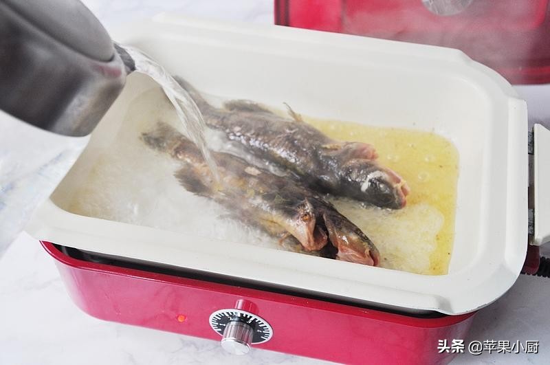 豆腐鱼煮汤做法简单又好吃,什么鱼炖豆腐好吃又营养