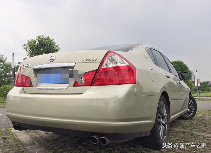 10W收来的“大号轩逸”，4排气管，一脚油门下去朋友都说钱花得值