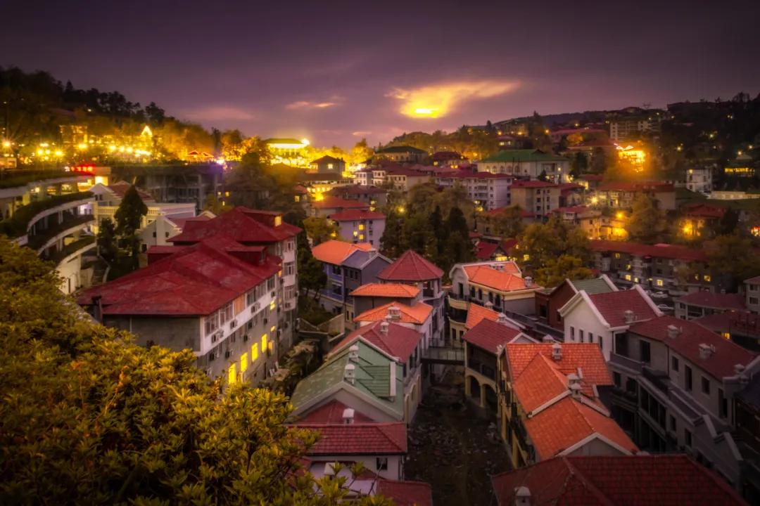 庐山避暑胜地有哪些,庐山避暑别墅推荐