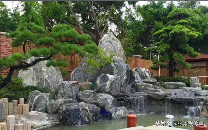 为何庭院中要建假山流水景观,庭院假山流水设计在什么地方好