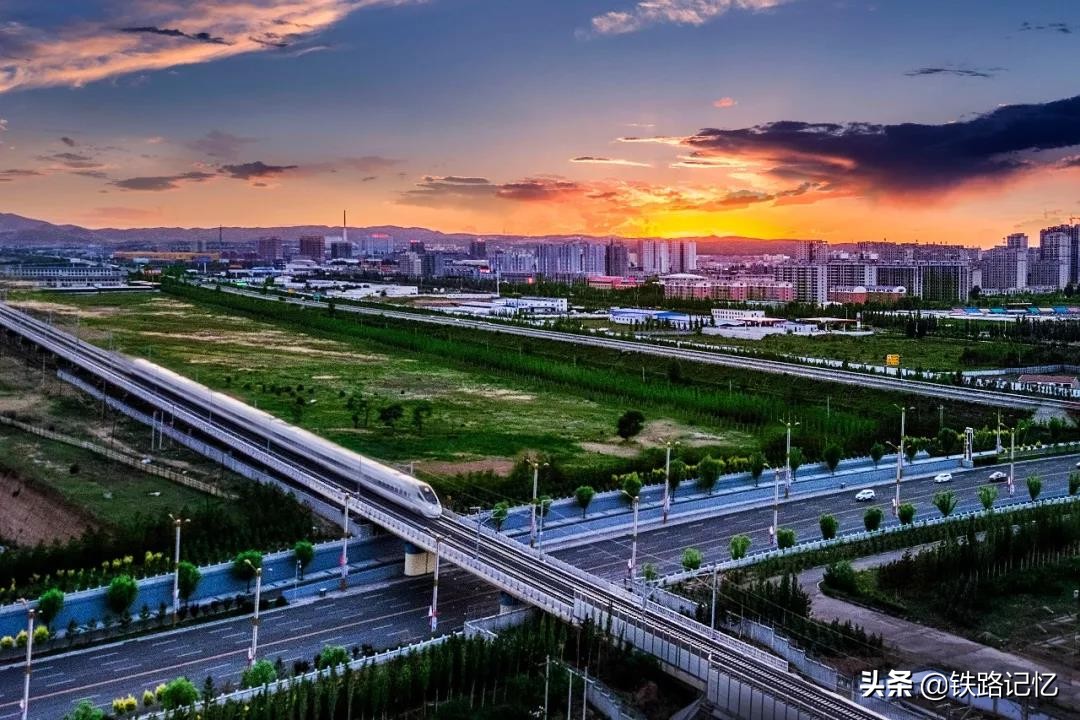 呼和浩特到西安高铁为什么慢,呼和浩特市坐高铁去西安多少小时