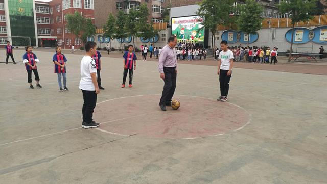 蹇箰瓒崇悆灏忓,蹇箰瓒崇悆蹇箰鏍″洯