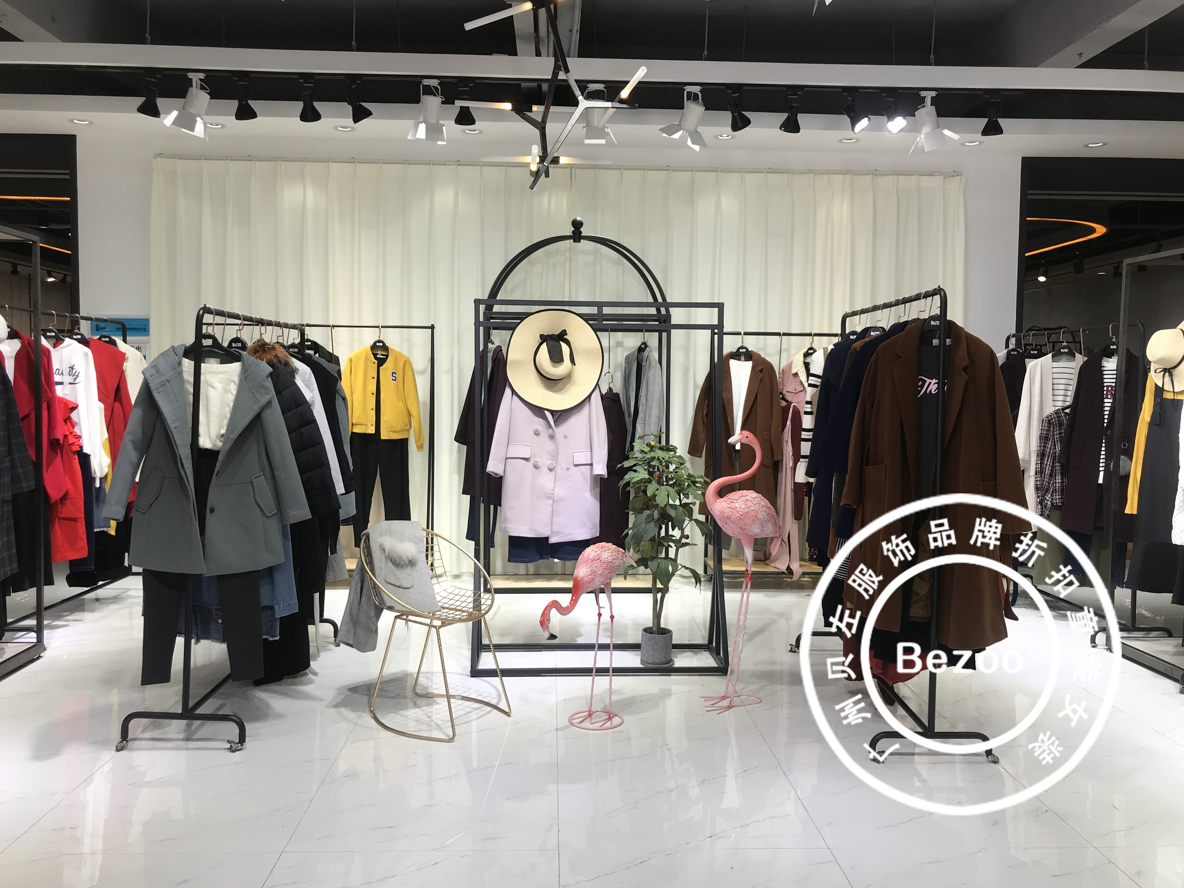 ulifestyle女装专卖店,ulifestyle店铺