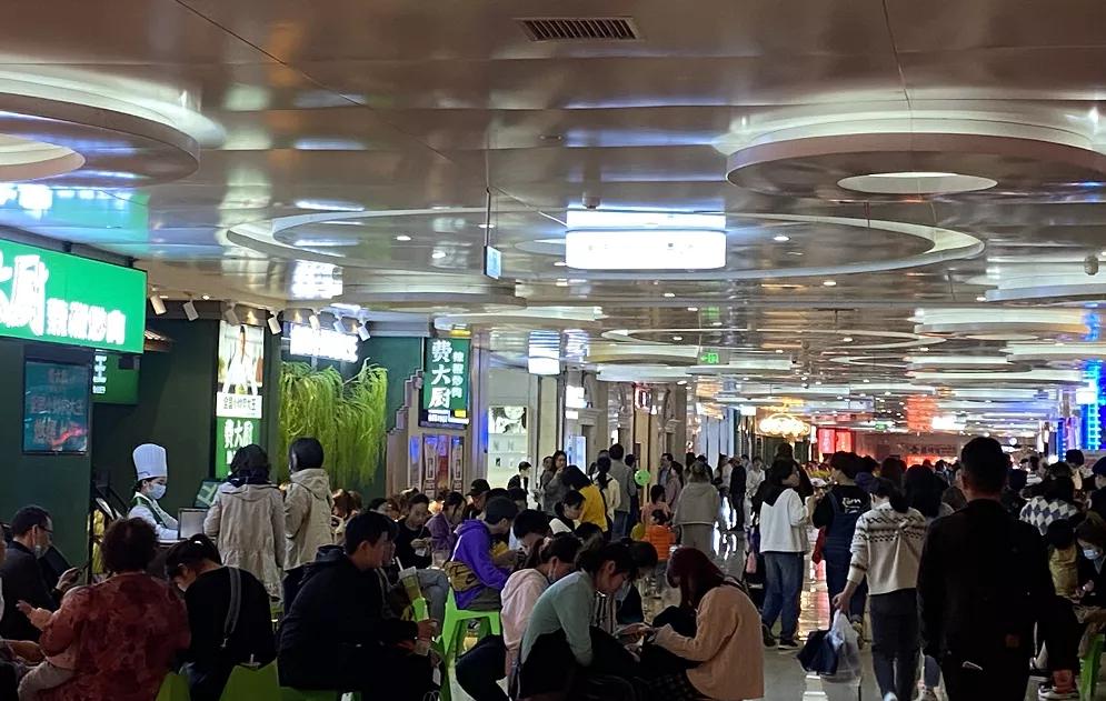 网红地标万家丽的“时尚购物社交”新体验，潮玩打卡就来这儿