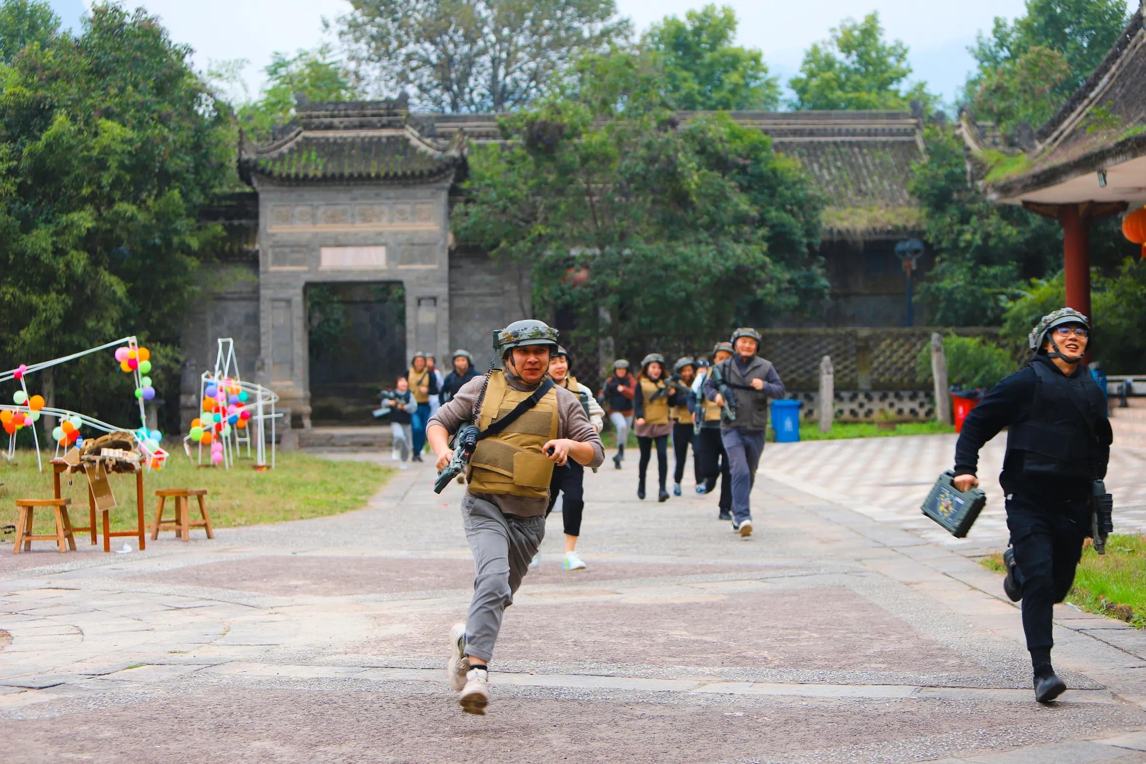 车友会大型CS真人秀