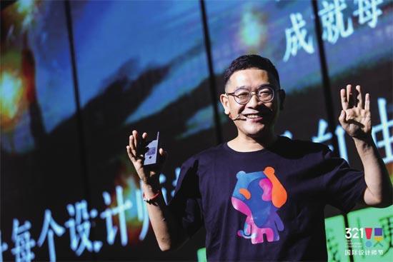 他从联想裸辞创业，如今将公司做成世界最大，一个杯子狂卖50亿