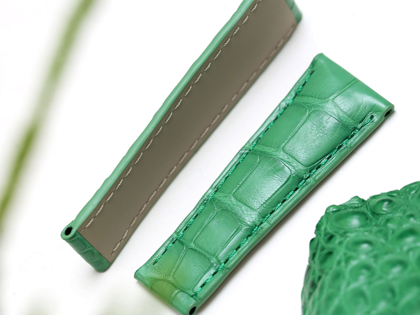 双鳄鱼皮和单鳄鱼皮表带,鳄鱼皮表带双面鳄鱼皮好吗