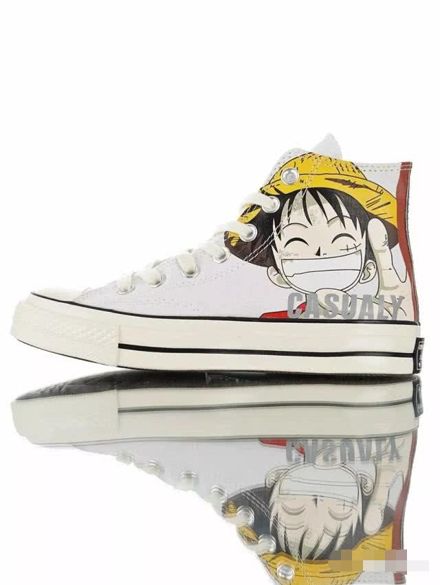 匡威海贼王联名款,海贼王匡威帆布鞋