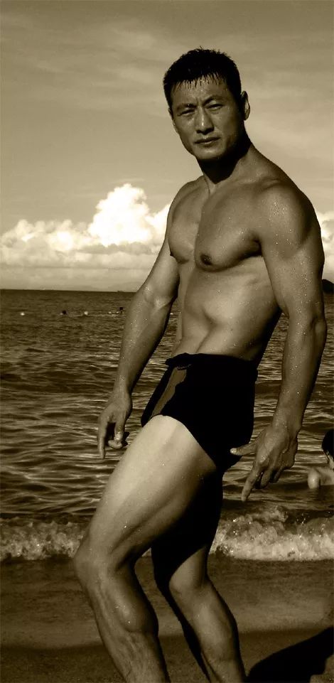 10年过去，《潜伏》依然是无可超越的谍战剧