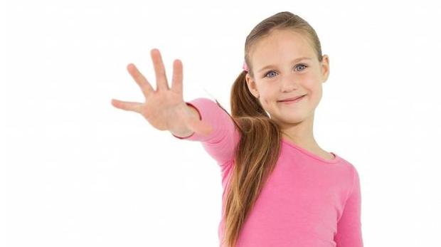 孩子被同桌欺负需要换同桌吗,孩子被同学欺负高情商妈妈这样做